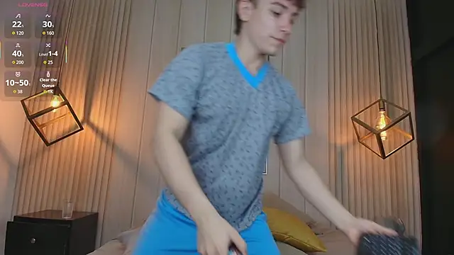 TaylerWhite online show from October 9, 12:43 pm