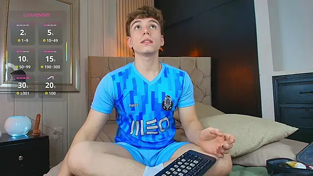 TaylerWhite online show from September 13, 12:39 pm