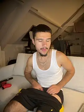 los freaky online show from September 20, 8:31 pm