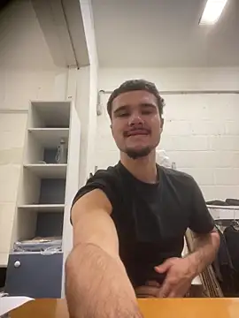 los freaky online show from October 19, 9:12 am