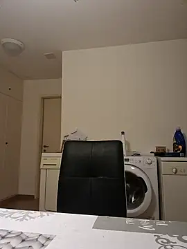 spaccaa online show from April 7, 8:42 pm