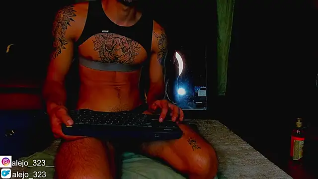 alejo  323   online show from October 9, 4:17 am