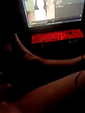 qwenqq online show from November 2, 10:47 pm