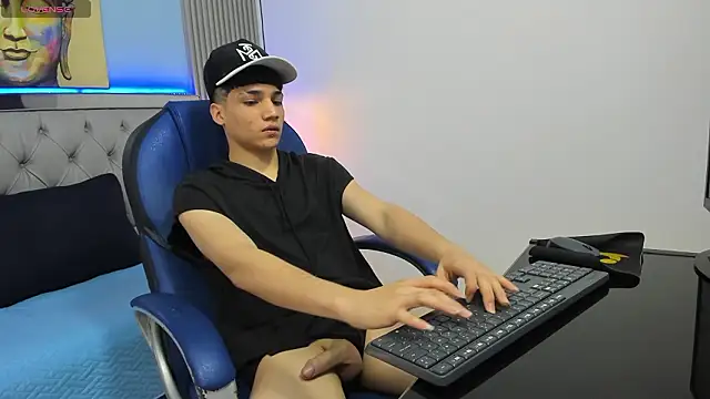 SamBlack  online show from February 25, 7:37 pm