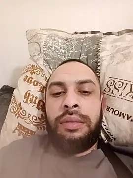 hotcouple1- online show from March 18, 9:07 pm