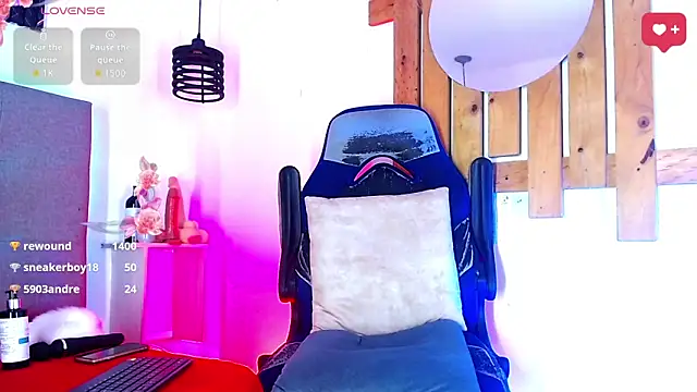 Rick Wade online show from December 1, 4:37 am