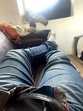 carapace31 online show from November 30, 2:19 pm