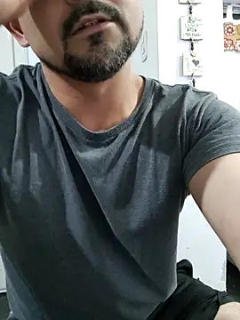 Bradd 32 online show from September 24, 2:33 am