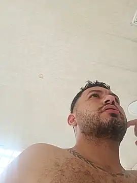 Frank0021 online show from June 8, 2:18 pm