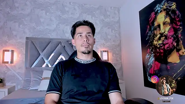 loghan fox online show from October 31, 4:14 am