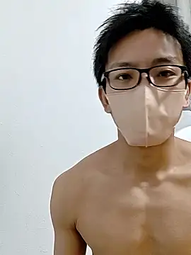 mitsuki0915 online show from January 13, 12:59 am