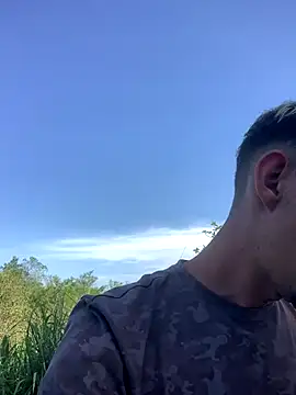 dominik thompson777 online show from December 15, 6:49 pm