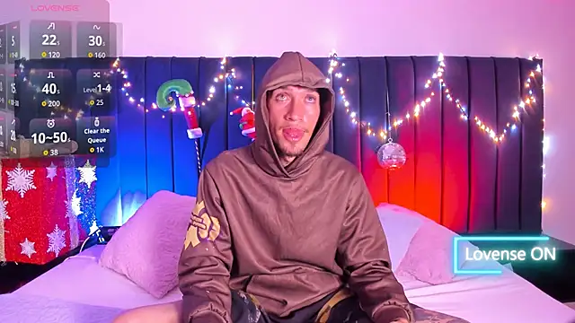 dominik thompson777 online show from November 20, 3:28 am