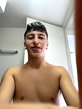 aronn tay online show from October 29, 4:43 pm