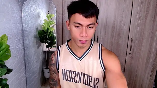 PinooyMilker online show from October 15, 10:23 am