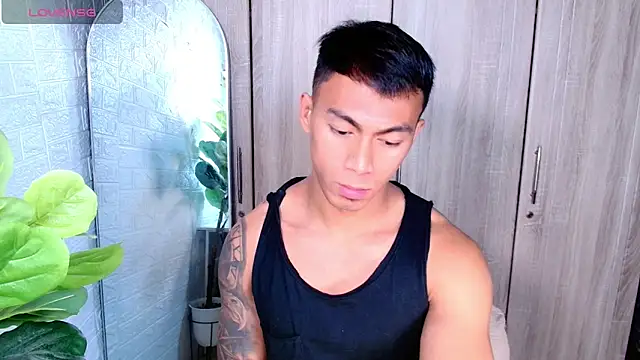 PinooyMilker online show from February 27, 1:01 pm