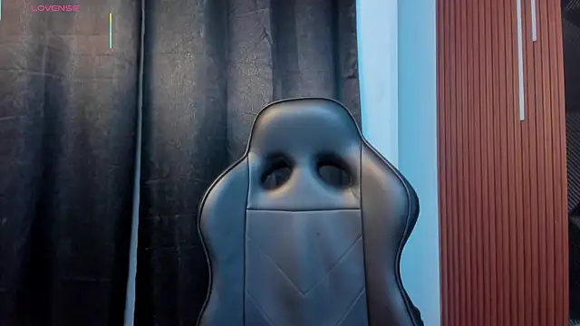 Draven Marceaux online show from December 19, 11:29 am