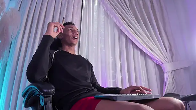 JulienSaint online show from April 6, 12:17 pm