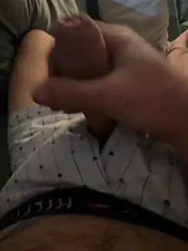 Bigtitsloveshow online show from December 2, 5:10 am