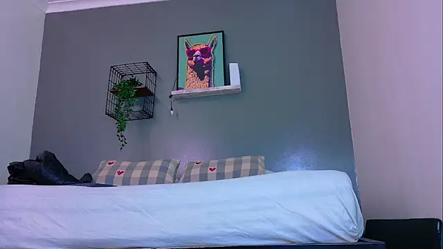 MrFox   online show from May 25, 7:42 pm