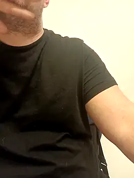 giova17cm online show from April 7, 8:09 pm