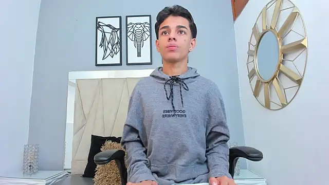 owen  johnson online show from September 12, 11:43 am