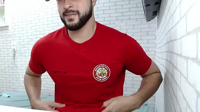 BombeiroHotx online show from March 27, 8:32 pm