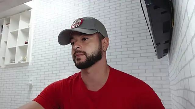 BombeiroHotx online show from February 5, 6:04 pm