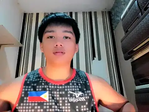 Mister officer69 online show from March 28, 6:19 pm