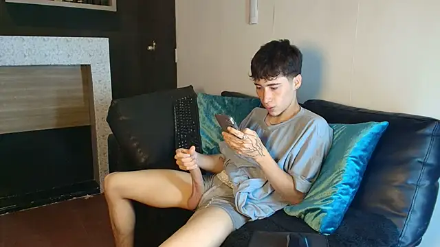  DantFox  online show from November 26, 8:45 pm