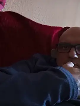 geli45 online show from March 2, 3:30 pm