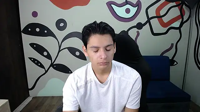 Snapshot of Luca_vega chatting on October 20, 12:20 pm Luca vega online show from October 20, 12:20 pm