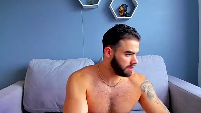 Paul Phoenix online show from September 11, 9:03 pm