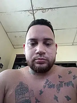 Catire10  online show from March 6, 8:50 pm