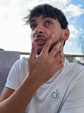 Gipsyboysteve online show from March 20, 1:37 pm