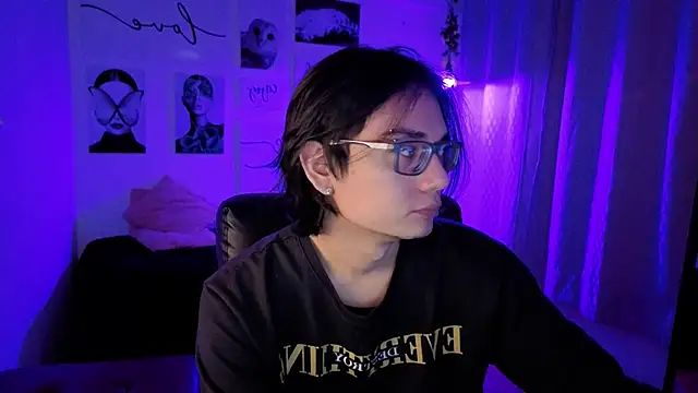 davoxer online show from February 4, 3:23 am