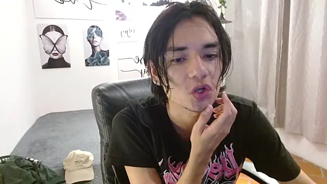 davoxer online show from October 24, 2:57 am