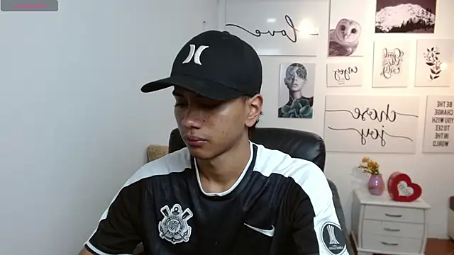 markbowie online show from September 21, 2:50 pm