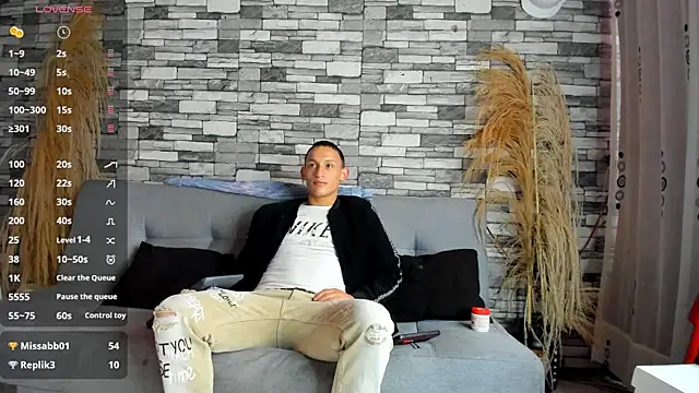 Masterblue hot online show from November 10, 7:19 pm