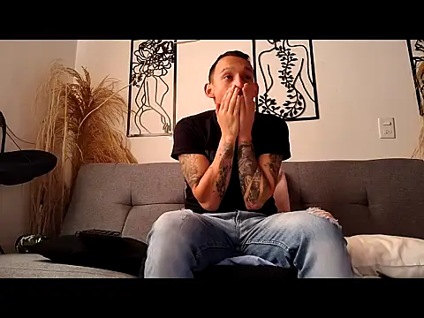 Masterblue hot online show from February 20, 8:32 pm