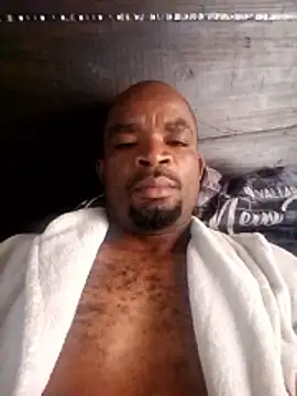 mdavazo00 online show from January 12, 9:24 am