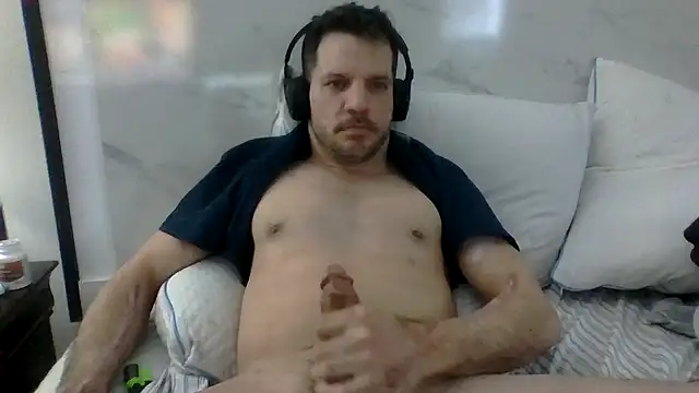 cloudsnfun online show from March 24, 5:40 pm