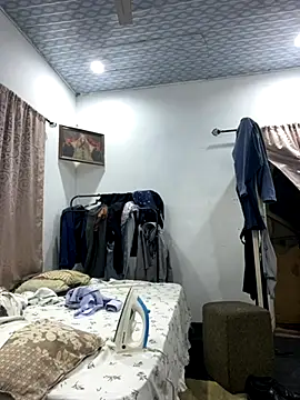 madakraah1 online show from September 18, 5:09 am