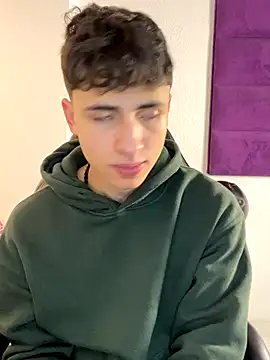 AdrianRinaldi online show from November 6, 8:34 pm