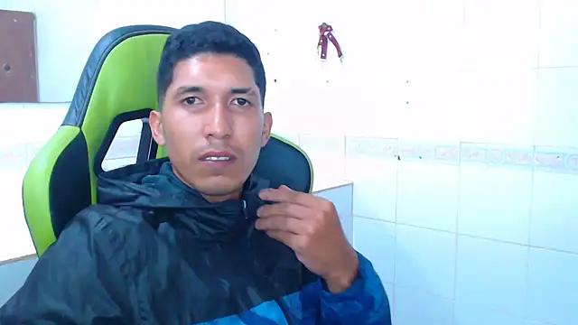 sensualduo online show from January 31, 8:22 am