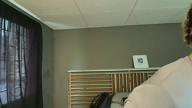 PaulEvens online show from March 27, 1:34 pm