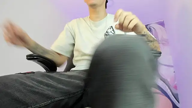 Fran Boy online show from November 29, 4:25 am