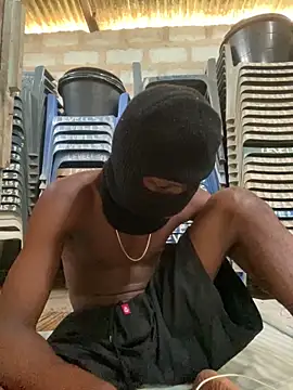 Jaydemasked online show from December 1, 1:47 pm