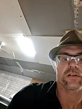 Billyschxh online show from November 8, 11:19 pm