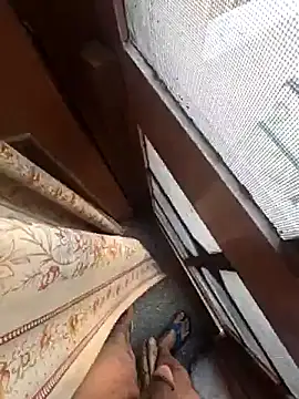 desir3dlund online show from February 16, 7:50 am